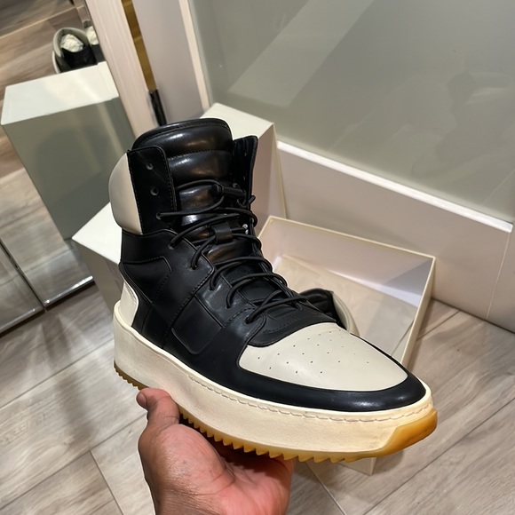 Fear Of God sneakers - Picture 5 of 6
